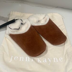 Jenni Kayne women's suede‎ Moroccan slippers size medium color saddle NWT